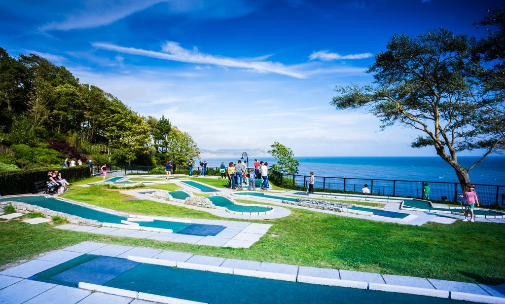 Westwood 4* Lyme Regis
